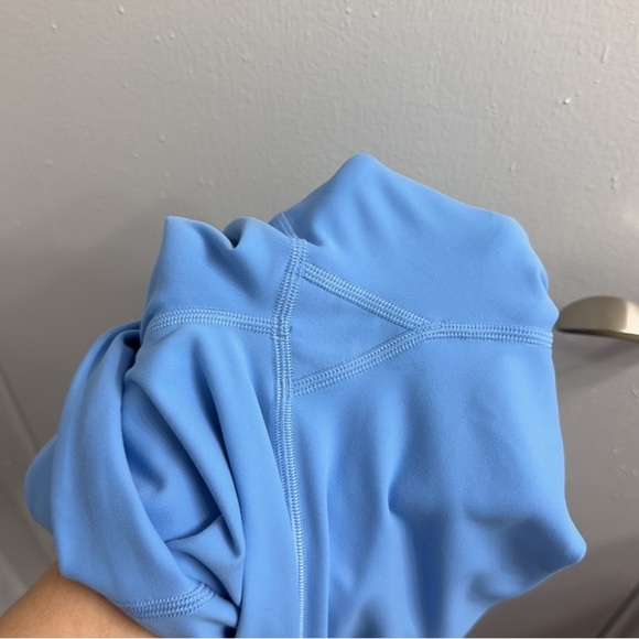 Lululemon , Women's Blue High-Waisted Leggings SZ 4 - Picture 12 of 14